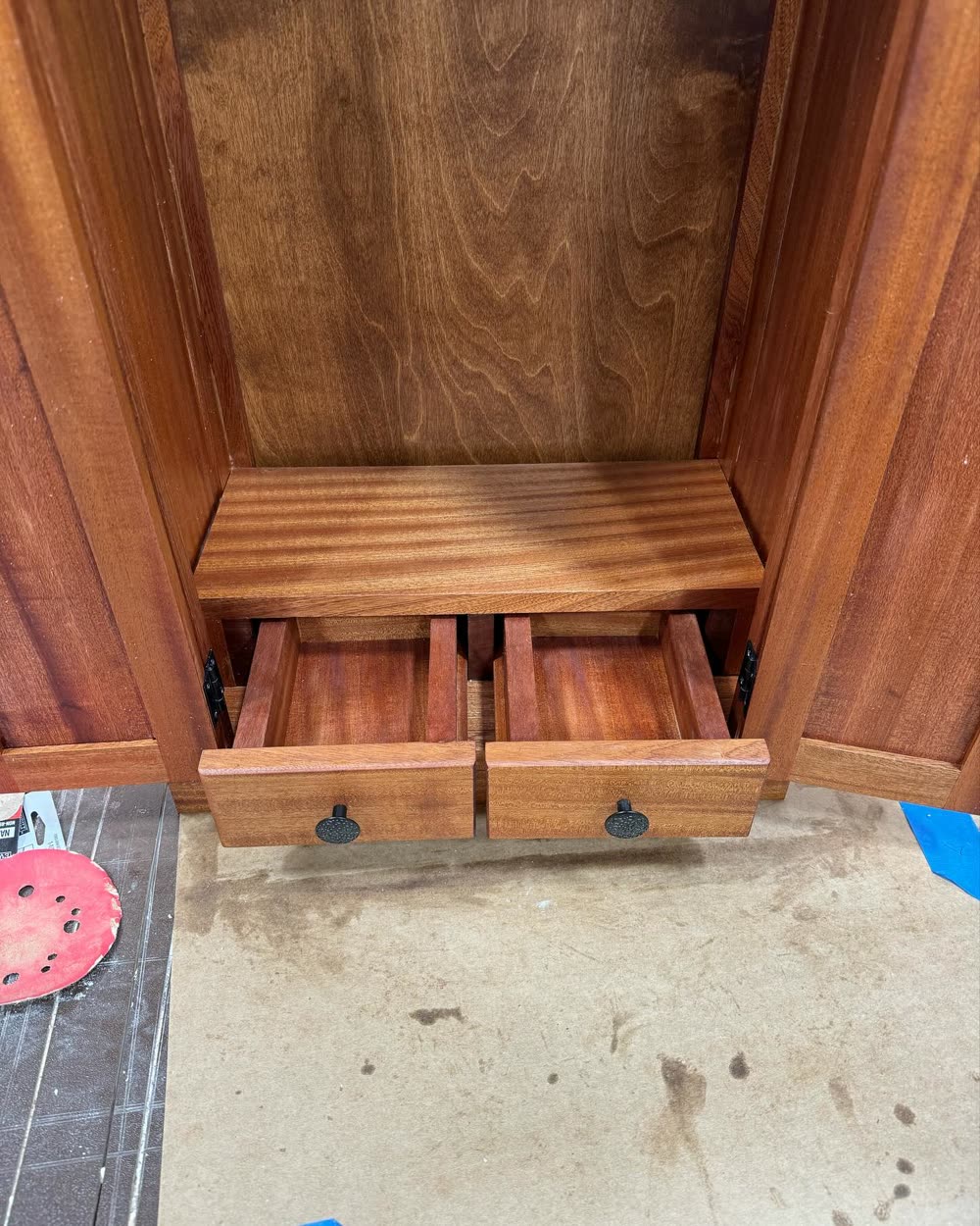 Drawers inside the sapele cabinet